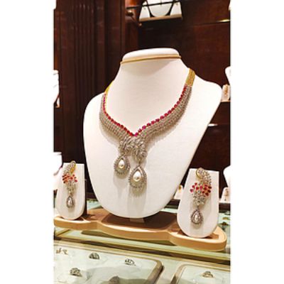 DIAMOND SET